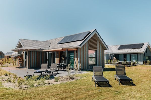 Buitenkant - Lodge in Zeeland bij Nieuwvliet Strand in Nieuwvliet-Bad (1)