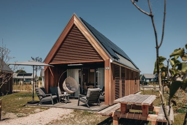 Buitenkant - Tiny House in Nieuwvliet-Bad bij Strand in Nieuwvliet-Bad (1)