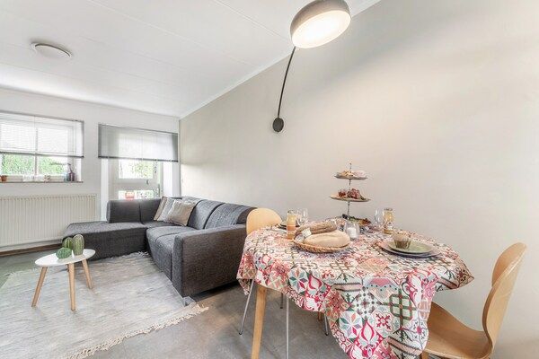 Eetkamer - Gezellig appartement in Voerendaal met tuin in Voerendaal (2)