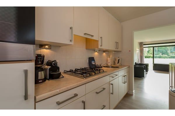 Keuken - Appartement in Vlissingen bij het strand in Vlissingen (4)