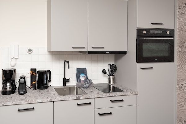 Keuken - Studio in Domburg bij Strand en Golf in Renesse (4)