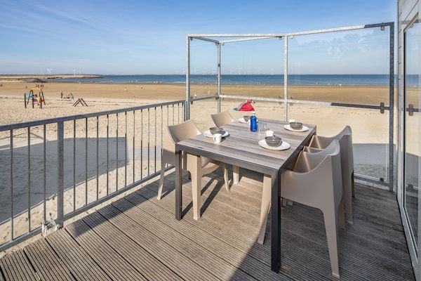 Terras - Strandvakantie met huisdieren in Kamperland (4)