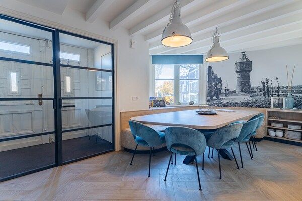 Eetkamer - Vakantiehuis in Vlissingen met Tuin in Vlissingen (2)