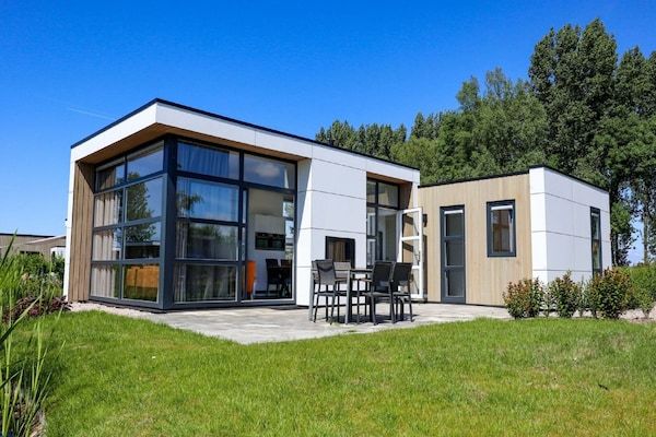 Buitenkant - Ruim vakantiehuis in Olburgen in Olburgen (1)