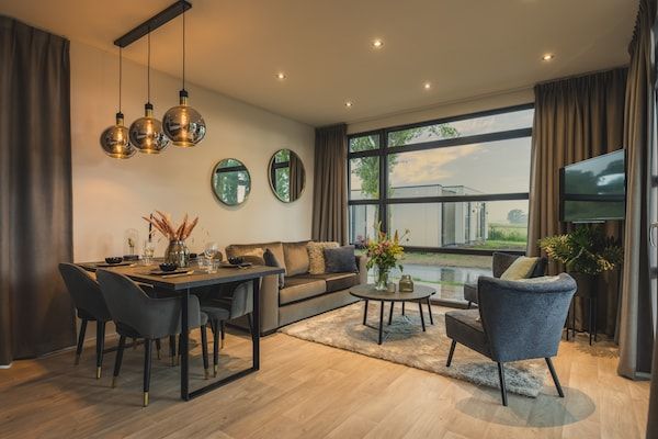 Woonkamer - Gezellige ontsnapping aan de rivier in Maurik (2)