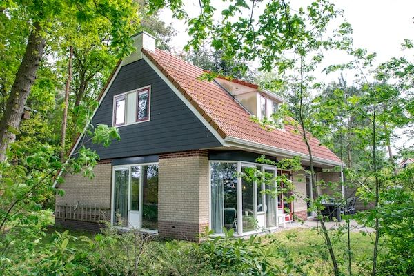 Buitenkant - Vakantiehuis in Lemele bij natuurgebied in Overijssel (1)