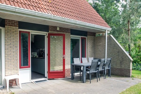 Terras - Vakantiehuis in Lemele bij natuurgebied in Overijssel (4)