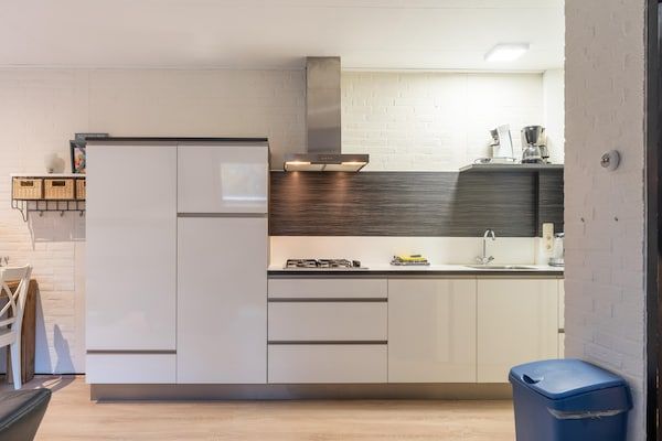 Keuken - Bosbungalow met barbecue in Stramproy (4)