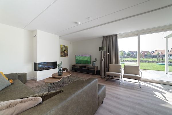 Woonkamer - Vakantiehuis in Colijnsplaat in Colijnsplaat (3)