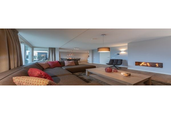 Woonkamer - Vakantiehuis in Colijnsplaat in Colijnsplaat (4)