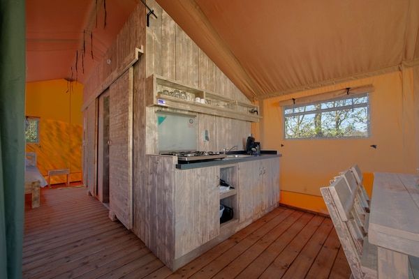 Keuken - Glampingvakantie in het bos in Borger (2)