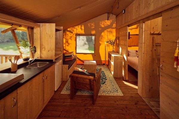 Keuken - Glamping Tent in Zeewolde met BBQ in Zeewolde (2)