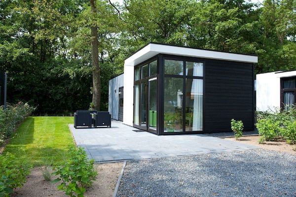 Buitenkant - Modern huis met afwasmachine in Breskens (1)