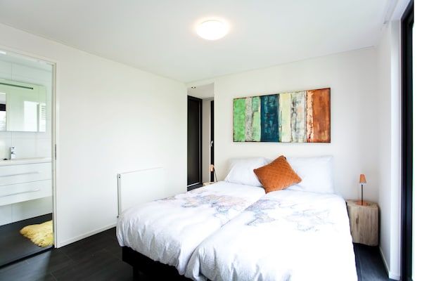 Slaapkamer - Vakantiehuis in Breskens met tuin in Breskens (3)