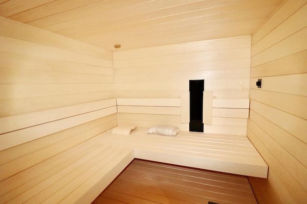 Wellness - Vakantiehuis in Stavoren met eigen aanlegsteiger in Stavoren (5)