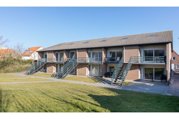 Buitenkant - Appartement in Zoutelande bij het Strand in Zoutelande (1)