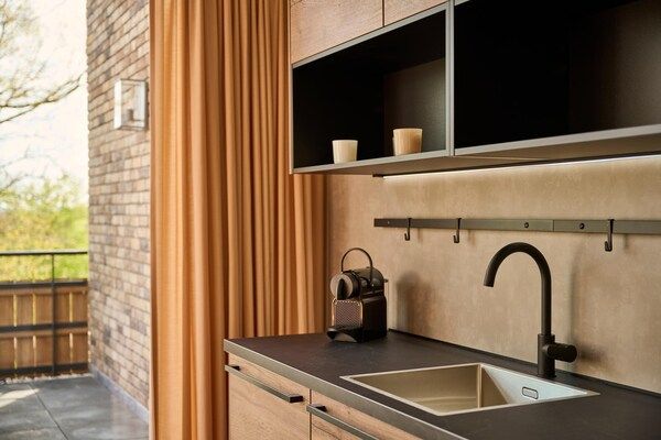Keuken - Ruim penthouse nabij wellness in Maastricht (4)