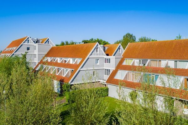 Buitenkant - Appartement in Bruinisse bij Grevelinger Meer in Bruinisse (1)