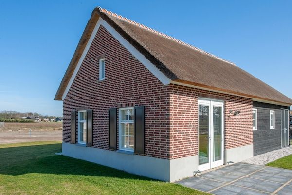 Buitenkant - Villa in Someren bij Golfbaan in Someren (1)