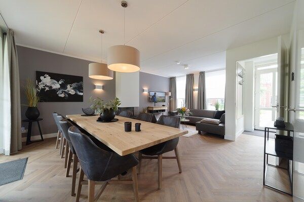 Eetkamer - Villa in Zeeland bij schone stranden in Colijnsplaat (3)
