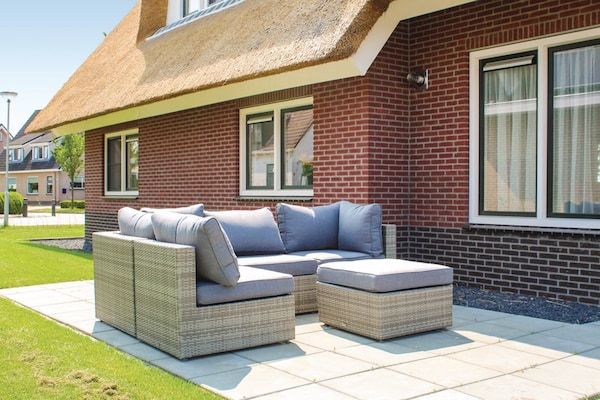 Terras - Villa in Friesland met aanlegsteiger in Idskenhuizen (5)
