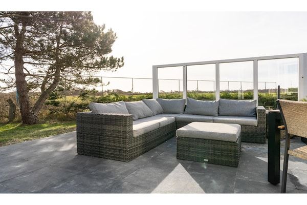 Terras - Vakantiehuis op Ameland bij Golfbaan in Hollum (4)