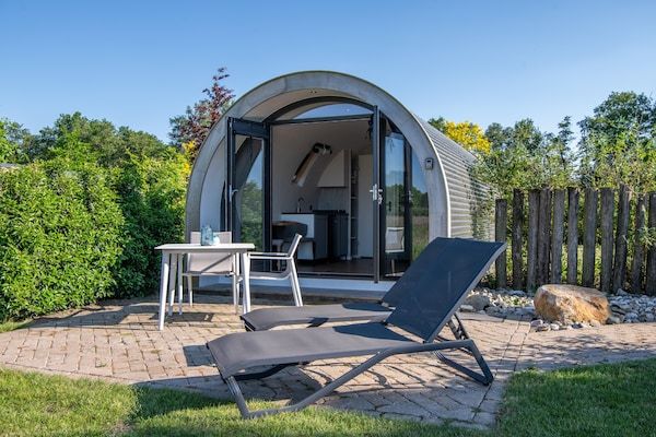 Tuin - Unieke natuurlodge met terrastuin in Drenthe (4)