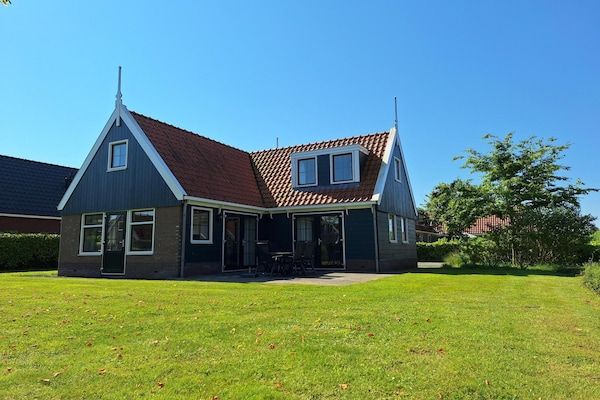 Buitenkant - Charmant Saunahuis Nabij Alkmaar in West-Graftdijk (5)