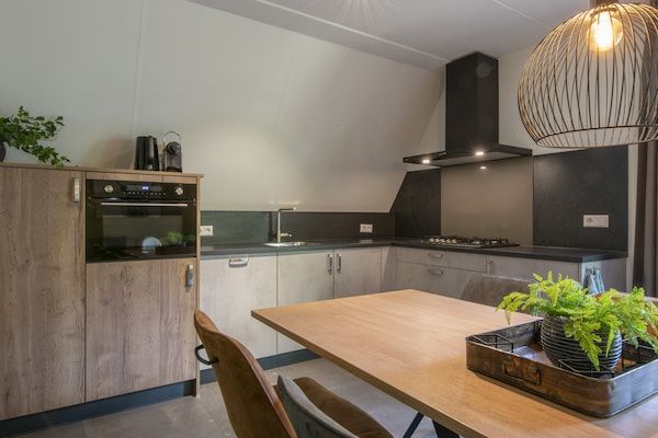 Keuken - Vakantiehuis bij Breda & De Biesbosch in Oosterhout (5)