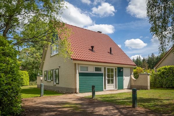 Buitenkant - Charmante schuilplaats nabij het bos in Hellendoorn (1)