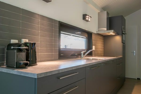Keuken - Chalet in Eindhoven bij Bospark 't Wolfsven in Mierlo (4)