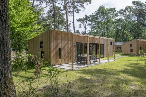 Buitenkant - Chalet met airconditioning nabij Eindhoven in Mierlo (1)