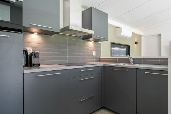 Keuken - Chalet met airconditioning nabij Eindhoven in Mierlo (4)
