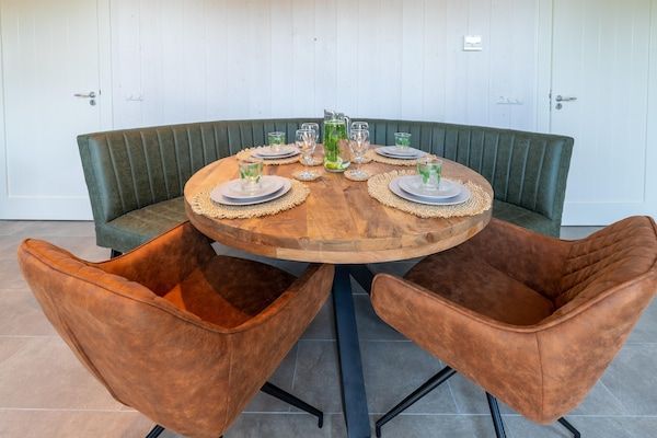Eetkamer - Gezellig vakantiehuis in Callantsoog met wellness in Callantsoog (4)