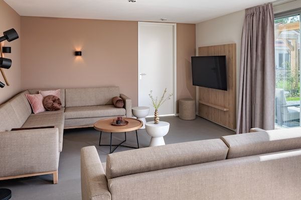 Woonkamer - Villa bij Noordwijk Strand in Noordwijkerhout (2)