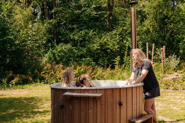 Wellness - Vakantiehuis in Bos met Whirlpool in Zeewolde (2)