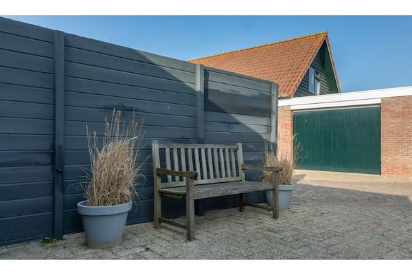Terras - Huisdiervriendelijke ontsnapping aan zee in Westkapelle (5)