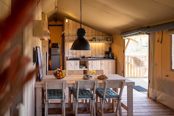 Keuken - Glamping safari lodge aan het IJsselmeer in Andijk (3)