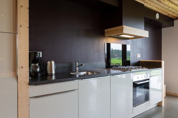 Keuken - Rustige bungalow op de boerderij in Heeten (3)