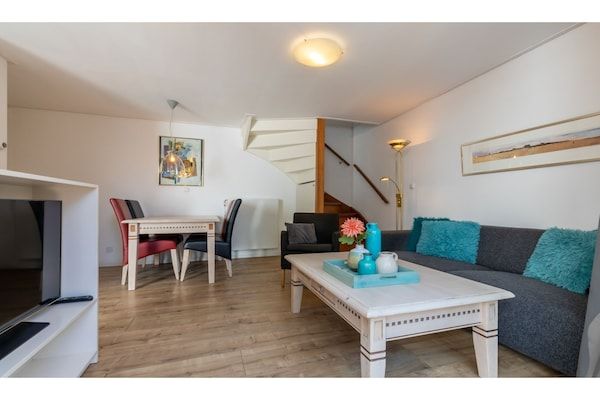 Woonkamer - Vakantiehuis in Domburg bij Strand in Domburg (1)