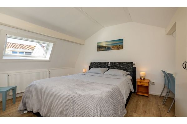 Slaapkamer - Vakantiehuis in Domburg bij Strand in Domburg (3)