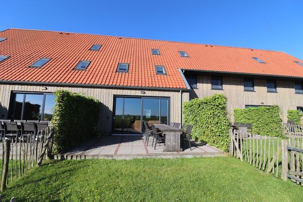Buitenkant - Villa in Leons met Sloepverhuur in Leons (1)