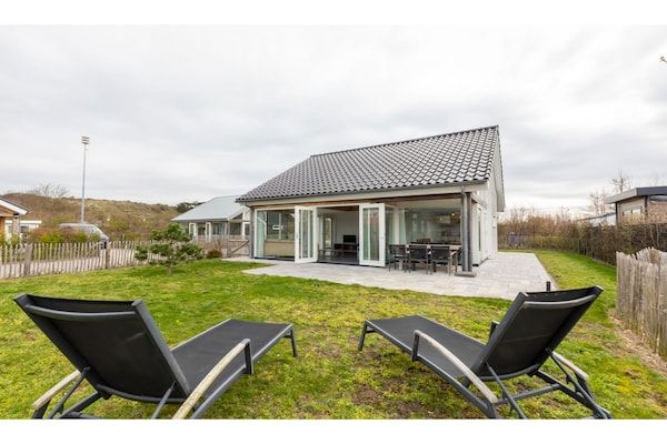 Tuin - Vakantiehuis in Renesse bij het Strand in Renesse (5)