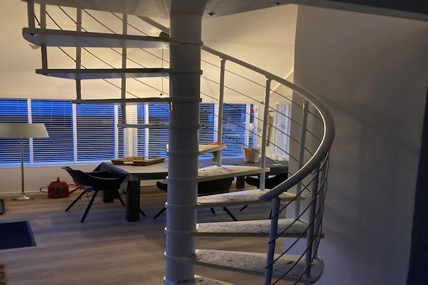 Eetkamer - Vakantiehuis Noordwijkerhout bij Zee in Noordwijkerhout (4)