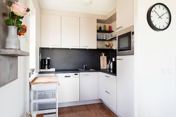 Keuken - Vakantiehuis in Groningen met zwembad in Groningen (3)