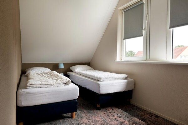 Slaapkamer - Vakantiehuis in Groningen met zwembad in Groningen (4)