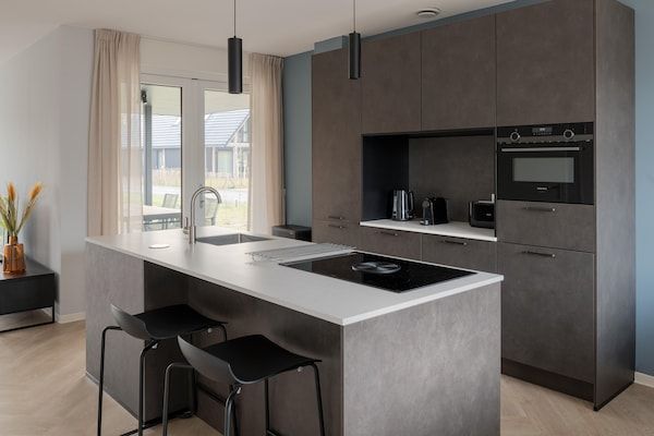 Keuken - Vakantiehuis bij Noordzeestrand in Nieuwvliet (4)