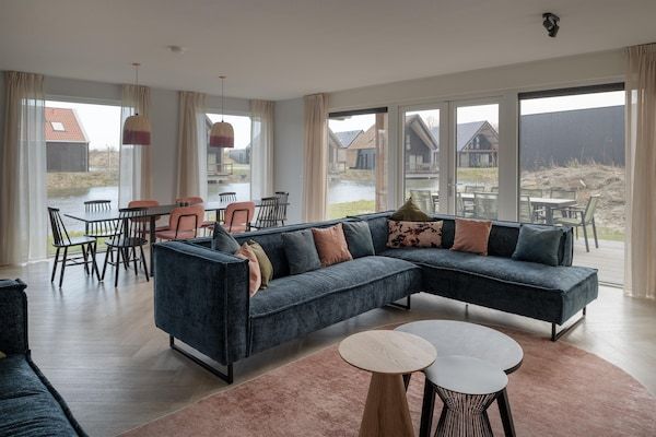 Woonkamer - Familievilla aan het strand in Nieuwvliet (2)
