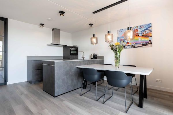 Keuken - Loft bij Marina en Veerse Meer in Kamperland (2)