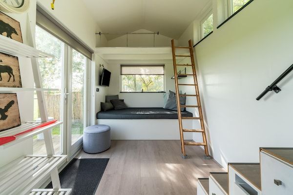 Woonkamer - Vakantiehuis in Burgerbrug vlakbij het strand in Burgerbrug (2)